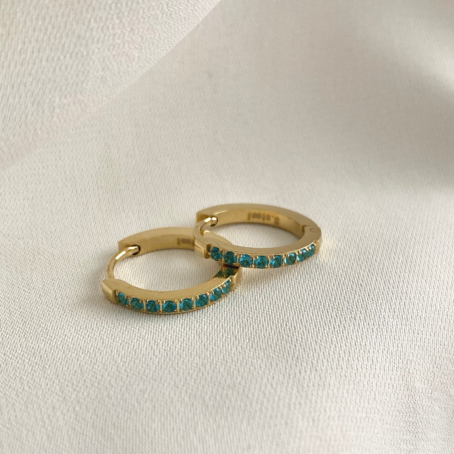 Pendiente Blue Chain Hoop