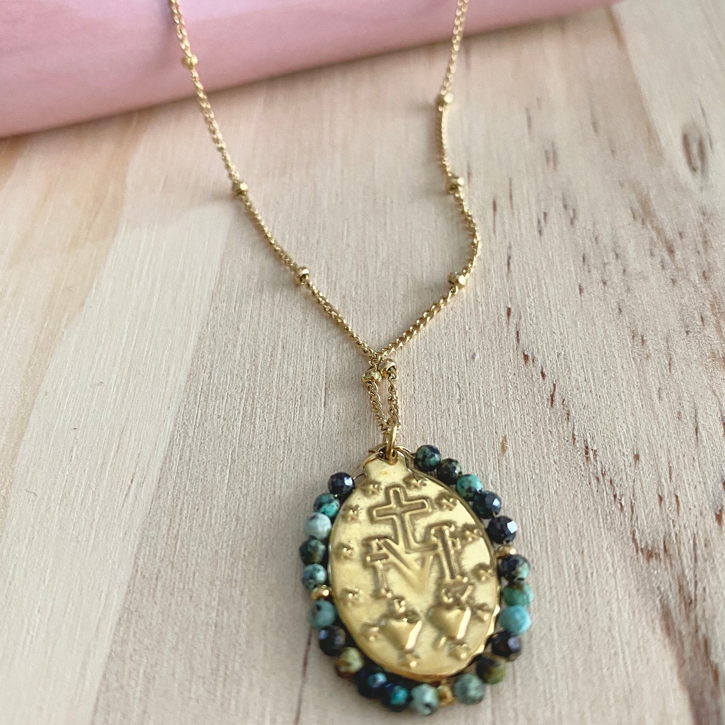 Collar Virgen Milagrosa ⚜️