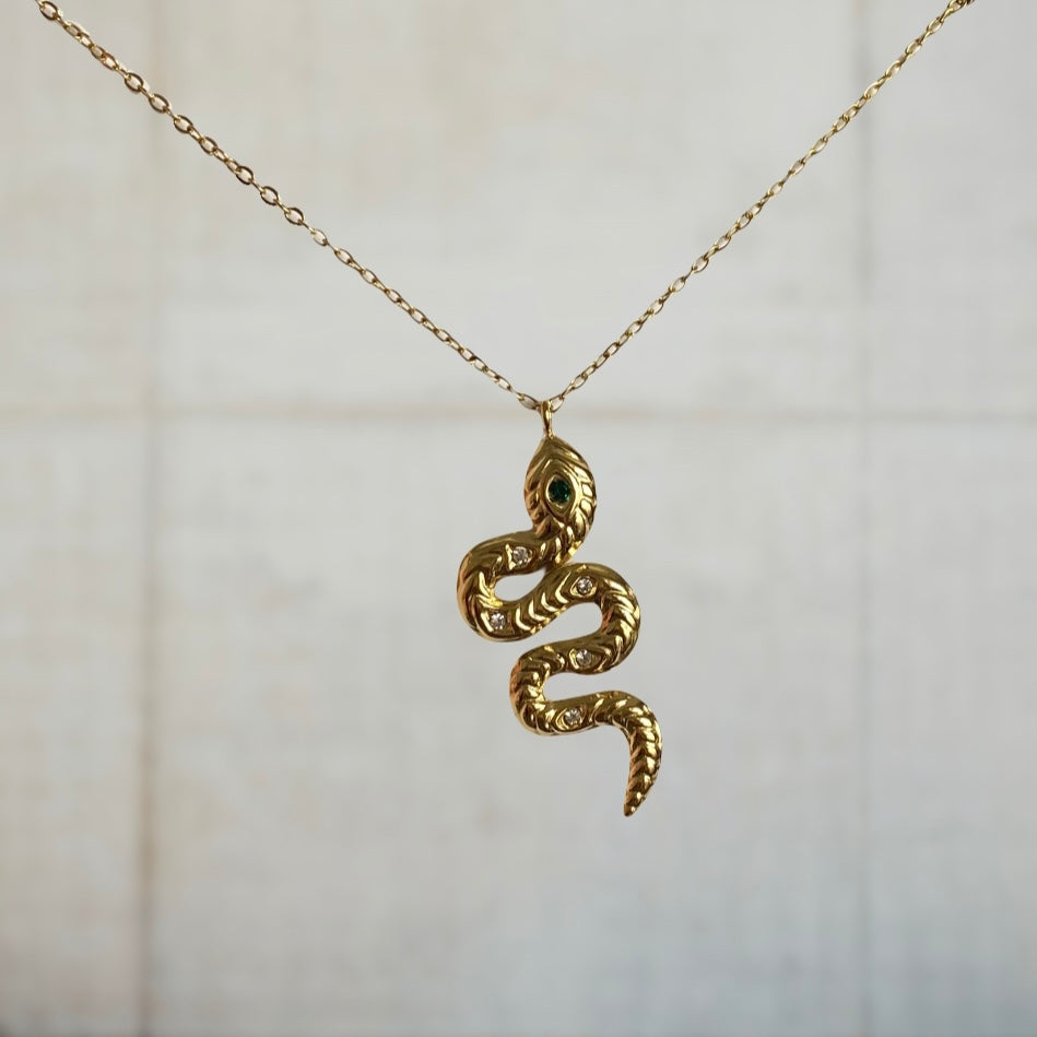 Collar Snake ⚜️