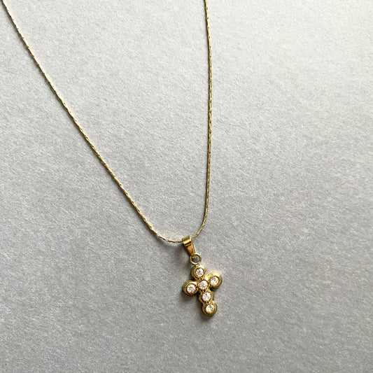 Collar Diamond Cross ⚜️